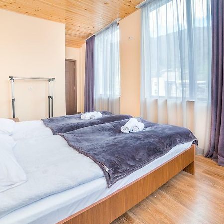 Hotel Gallery Mestia Eksteriør billede